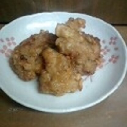 冷凍してた鶏もも肉があったので(謝)
ニンニク生姜の味付けで美味しかったです☆
ごちそうさまでした＾＾